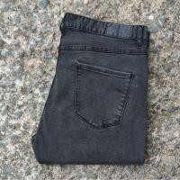 ราคา 75/36 กางเกงยีนส์มือสอง DENIM CO รุ่น Skinny เอววัดจริง 36.5" ยาวทั้งตัว 43" ปลายขา 6" ผลิต Pakistan ผ้ายืด 2% (26487162674)