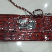 ราคา กระเป๋าคอสสีแดงหนังจรเข้ ในไลฟ์ คอสได้ ถือออกงานได้ (7518269103)