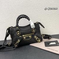 ราคา Balenciaga Goat Leather Motorcycle Bag Portable Shoulder Messenger Bag Balenciaga Classic Style Bag (53212210494)