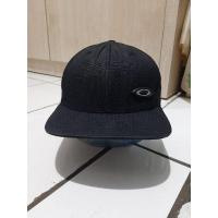 ราคา หมวก Oakley x Yupoong มือสองดั้งเดิม (27756225636)