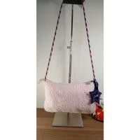 ราคา กระเป๋าสะพายข้าง Tommy Hilfiger มือสอง ญี่ปุ่น ผ้าขนชมพู สายเชือก ถือ สะพาย Crossbody ไปเที่ยว น่ารัก สภาพใช้งาน (26985795410)