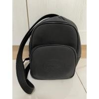 ราคา (USED-ตำหนิ) กระเป๋าเป้มินิ LACOSTE สีดำ ของแท้ (21042734389)