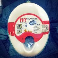 ราคา ฝารองนั่งชักโครกสำหรับเด็ก fin baby toilet seat สีเขียว พร่อมส่งนะครับ (7820432153)