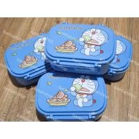 ราคา กล่องข้าวชั้นเดียว กล่องอาหาร พร้อมช้อน ลายการ์ตูนโดราเอม่อน 700 ml. / ถังขยะโดเรม่อน (40356930036)