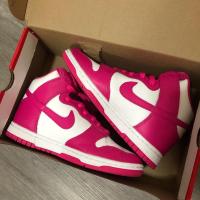 ราคา Nike dunk high white/pink prime (18654772937)