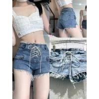 ราคา 【WSHOP】 WS 2263 "JEANS"กางเกงยีนส์ขาสั้น เอวต่ำผ้ายืด แต่งเชือกด้านหน้า กระเป๋าแต่งซิบ ปลายขาตัด (56857694525)