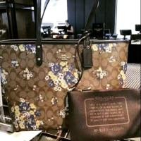ราคา กระเป๋าแบรนด์ Coach ลายดอก การันตีของแท้ 100 เปอร์เซ็นค่ะ (4232050295)