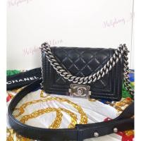 ราคา chanel​ boy​ size​ 8​ Lambskin​ holo18 (5369338749)