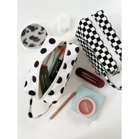 ราคา กระเป๋าใส่เครื่องสำอางผ้าใบลายตารางหมากรุกสีดำและสีขาวกระเป๋าทรงสี่เหลี่ยมขนาดเล็กสามมิติขนาดใหญ่ลายจุดกระเป๋าเก็บซิปแบบลำลอง (58060381471)