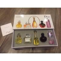 ราคา ชุดน้ำหอมจิ๋วDior (564306594)