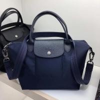 ราคา ⭐️ แท้ 100% ⭐️ Longchamp Neo ไซส์ S สีน้ำเงิน Navy ปรับสายไม่ได้ (20584332341)