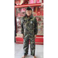 ราคา ชุดเสื้อกางเกงกันฝนลายทหาร (2290515999)