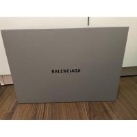 ราคา กล่องกระดาษ Balenciaga ของแท้ ใหม่ ไม่มีตำหนิ (9149869908)