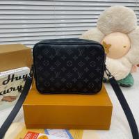 ราคา ️ คุณภาพสูง: กระเป๋าสะพายข้างสําหรับผู้ชายและผู้หญิง ลาย Van In.Mono. รุ่นไฮเอนด์ (54807296951)