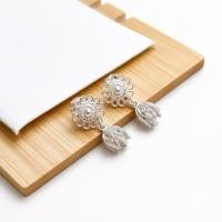 ราคา ต่างหูดอกเดซี่ ขนาดดอก 1.3 cm เงินแท้ 92.5% (45410674302)