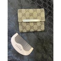 ราคา พร้อมส่ง**กระเป๋าสตางค์ใบเล็ก Gucci แท้มือสอง (19732121635)