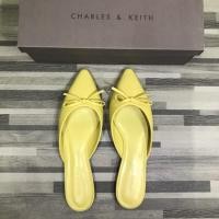 ราคา รองเท้า charles&keith สีเหลือง (4116070136)