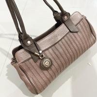 ราคา กระเป๋าสะพายหนังแท้ Anne klein (18154918651)