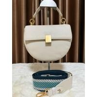 ราคา กระเป๋ามือสอง แบรนด์ Couronne แท้ (41121628097)