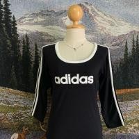 ราคา [มือสอง] เสื้อยืด สีดำ แขนยาว สกรีนลาย adidas (43459439767)