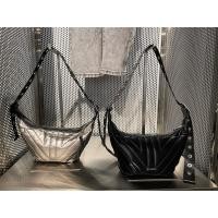 ราคา กระเป๋าสะพาย CPS CHAPS ของแท้จาก shop (25619401001)