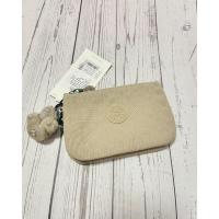 ราคา Kipling Creativity S กระเป๋าสตางค์ใบสั้น 1 ซิบ 3 ช่อง สี Sign Beige Emb (26224382418)