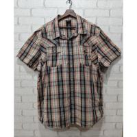 ราคา (R53) เสื้อเชิ้ตแขนสั้นผู้ชาย OAKLEY ลายสก็อต ของแท้ มือสอง อก 52" ยาว 31" (44411719179)