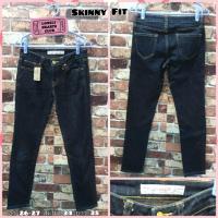 ราคา กางเกงยีนส์ขาเดฟ สียีนส์เข้ม ป้าย Skinny Fit มือ2 (4144012835)