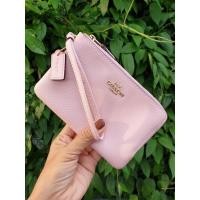 ราคา คล้องมือ COACH แท้ ไซด์ S 2 ซิป (6758007329)
