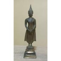 ราคา สูง12นิ้ว พระบูชา พิมพ์ยืน ปางถวายเนตร พระปางวันอาทิตย์ ก้นอุดผง ปั๊มตราวัด เปิดเนตร สำนักพุทธฯจัดสร้าง พศ.2525 พิ (48108151992)