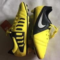 ราคา รองเท้าฟุตบอล NIKE CTR360 (11312638913)
