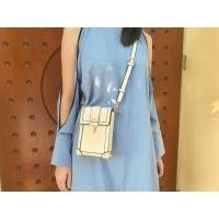 ราคา กระเป๋าทรงกล่องแบรนด์lyn (7977809190)