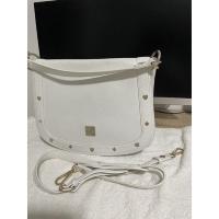 ราคา MCM แท้มือสอง กระเป๋าสะพายไหล่หรือถือ สภาพดีพร้อมใช้งาน แบรนด์เนมแท้มือสอง (12128765270)