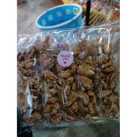 ราคา เม็ดมะม่วงหิมพานต์เคลือบน้ำตาลและงาขาว Cashew,1แพ็คมี10ซอง (22318921703)