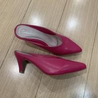 ราคา USED รองเท้าส้นสูง สีชมพูบานเย็น pink shoes รองเท้ามือสอง (8912535265)