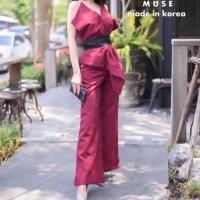 ราคา จั้มสูทเกาะอกสีแดงขายาว ช่วงอกแต่งระบายเป็นทรงสวย (7214563037)