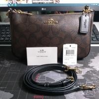 ราคา กระเป๋า Coach pouch มือสอง ของแท้ 100% (4440507641)