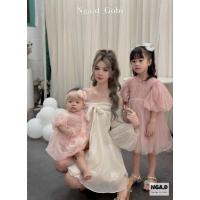 ราคา เดรสไหมพรมปาดไหล่ผูกโบว์แขนพอง (28422512278)