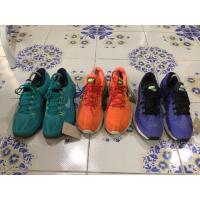 ราคา (Size 42-42.5) รองเท้า Nike มือสอง แท้100% ใส่สบาย สภาพดี สีสดใส (7340875732)