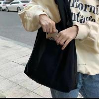 ราคา ผ้าใบผู้หญิงกระเป๋าสะพายใหม่ความจุขนาดใหญ่กระเป๋าช้อปปิ้งแบบพกพาสีดำและสีขาว (29626833115)
