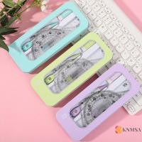ราคา KNMSA] 7 ชิ้น Rhinestone ไม้บรรทัดไม้โปรแทรกเตอร์ยางนักเรียนสอบเฉพาะไม้บรรทัดกล่องชุด Toolpass และชุดไม้บรรทัดโรงเรียนอุปกรณ์สนค (43174889894)
