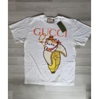 ราคา ของแท้%/พร้อมส่งที่ไทย New GUCCI T-Shirt size L อก 46" (40770442826)