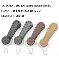 ราคา 888 มือหมุนกระจก A25 TOYOTA BU LN LN56 RN25 RN30 HINO FB FM MEGA KM777 SUZUKI SJ413 มือหมุน มือหมุนกระจกรถยนต์ H (26203343585)