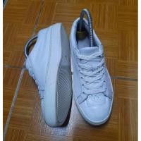 ราคา รองเท้าผ้าใบลำลองสีขาว LACOSTE มือ 2 (25111019254)