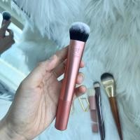 ราคา Real Techniques Base Expert Face Brush 01411# RT. 200 for foundation (23668208756)