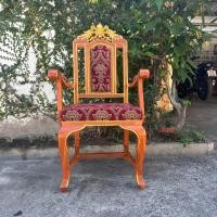 ราคา เก้าอี้หลุยส์ สีแดง แกะสลัก ไม้สักทอง ใช้สำหรับประธานในพิธี รับรอง รับแขก มีท้าวแขน (22977152876)