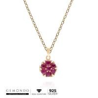 ราคา Gemondo สร้อยพร้อมจี้เงิน 925 ชุบทอง 18K ประดับทับทิม (Ruby) และเพชร (Diamond) รูปทรงดอกไม้ (49808768598)