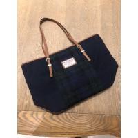 ราคา กระเป๋าToteสะพายใบใหญ่ Harris Tweed สีน้ำเงิน สีเขียว ผ้าทอสก็อต ขลิบหนังสีน้ำตาล กระเป๋าช้อปปิ้งทำงานทรงถุง ผ้าทวีดทวิส (23254367770)
