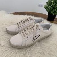 ราคา Ysl sneakers court classic (used very like new) (6577821251)