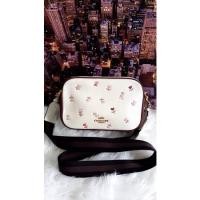 ราคา Coach C2835 Jes Crossbody With Heart Floral Print กระเป๋าสะพายข้าง